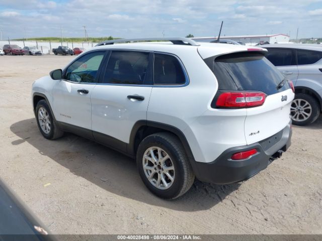 Photo 2 VIN: 1C4PJMCS0GW283278 - JEEP CHEROKEE 