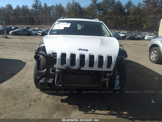 Photo 5 VIN: 1C4PJMCS0HW575823 - JEEP CHEROKEE 