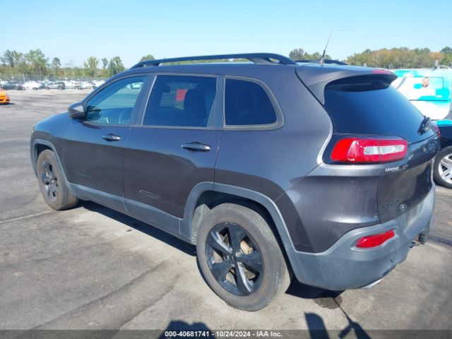 Photo 2 VIN: 1C4PJMCS1GW121577 - JEEP CHEROKEE 