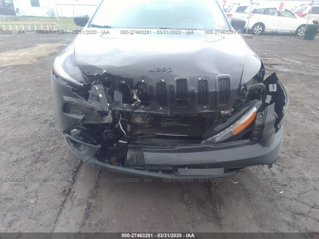 Photo 5 VIN: 1C4PJMCS1GW132529 - JEEP CHEROKEE 