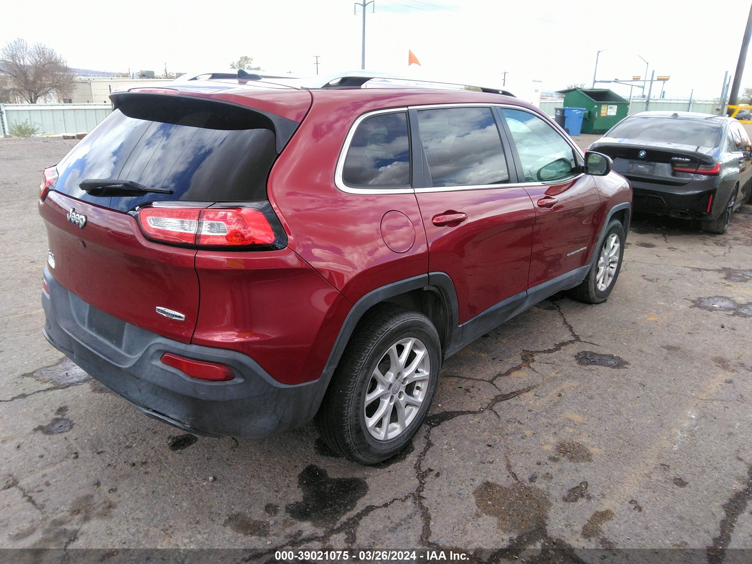 Photo 3 VIN: 1C4PJMCS3FW702271 - JEEP CHEROKEE 