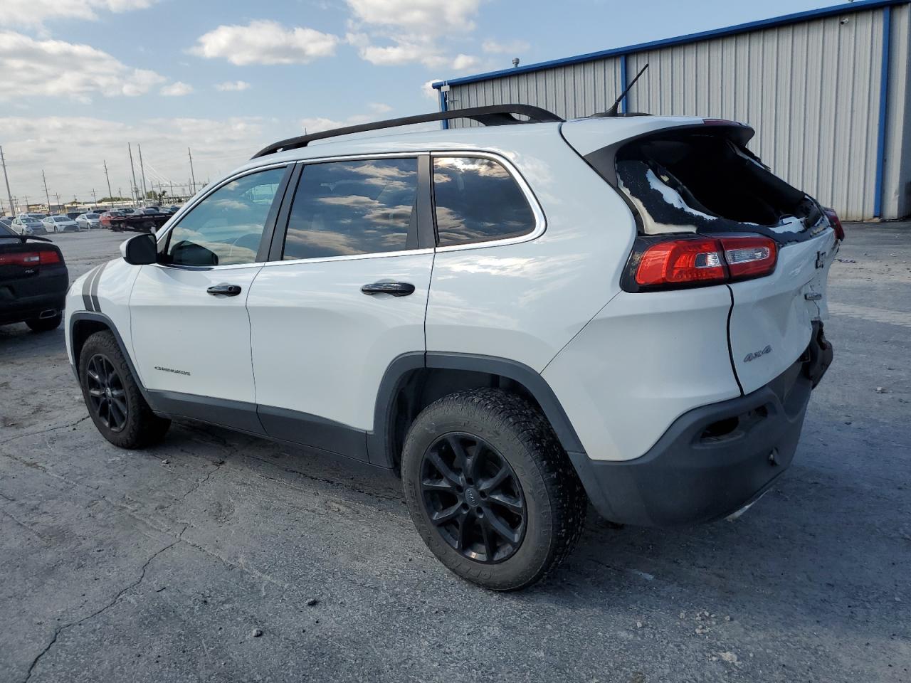 Photo 1 VIN: 1C4PJMCS3GW294775 - JEEP GRAND CHEROKEE 