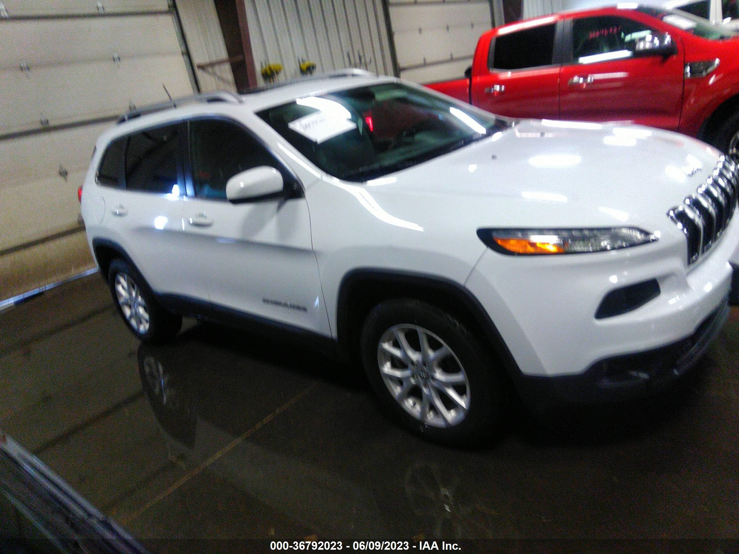 Photo 12 VIN: 1C4PJMCS4FW599605 - JEEP CHEROKEE 