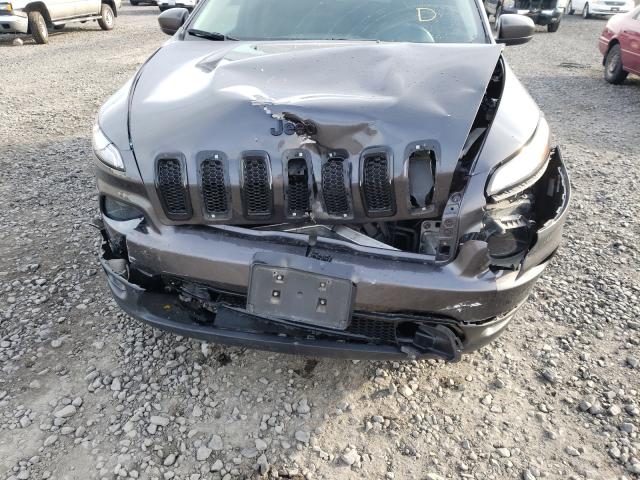 Photo 6 VIN: 1C4PJMCS4GW105518 - JEEP CHEROKEE L 