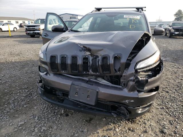 Photo 8 VIN: 1C4PJMCS4GW105518 - JEEP CHEROKEE L 