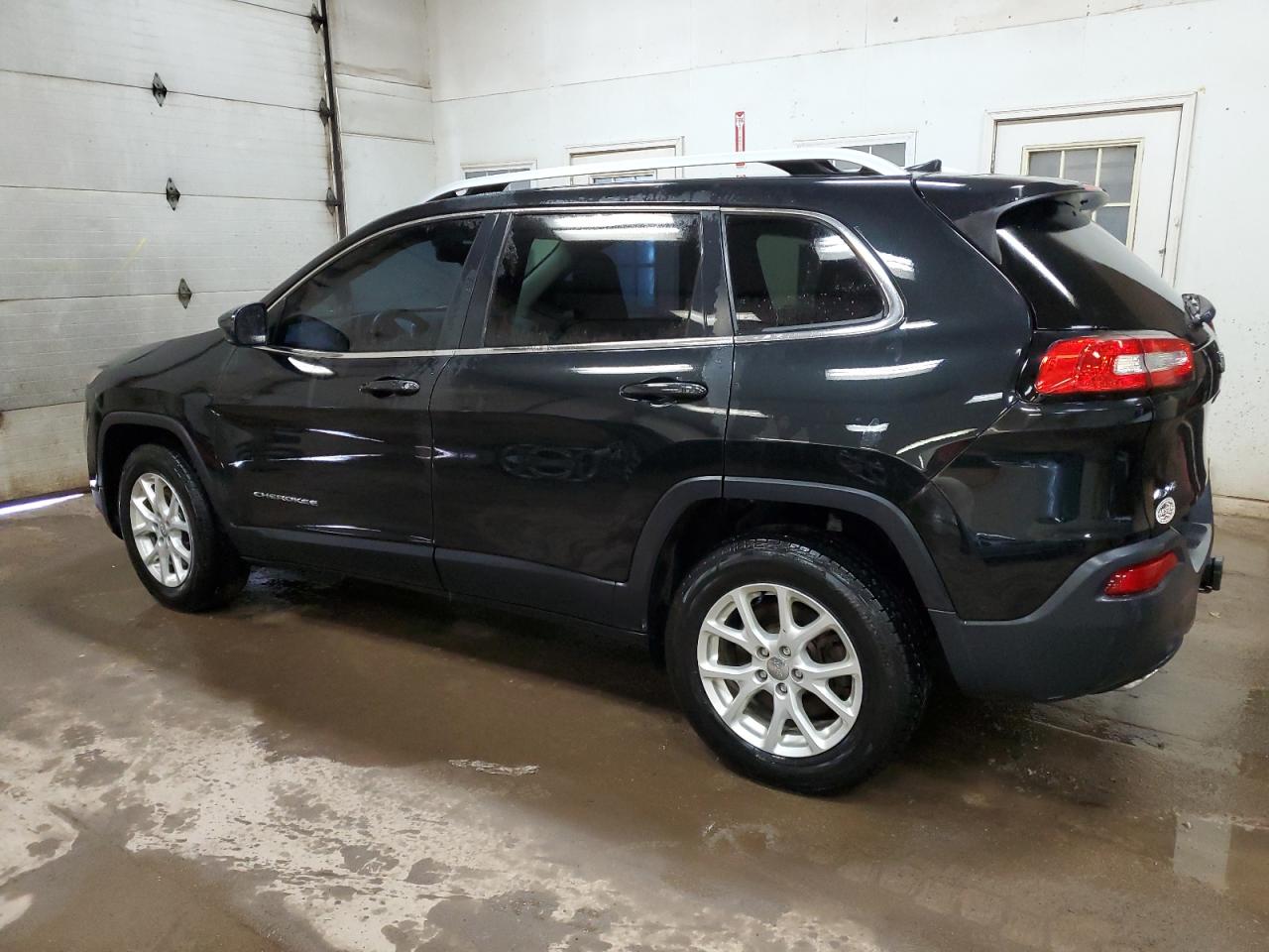 Photo 1 VIN: 1C4PJMCS4GW284563 - JEEP GRAND CHEROKEE 