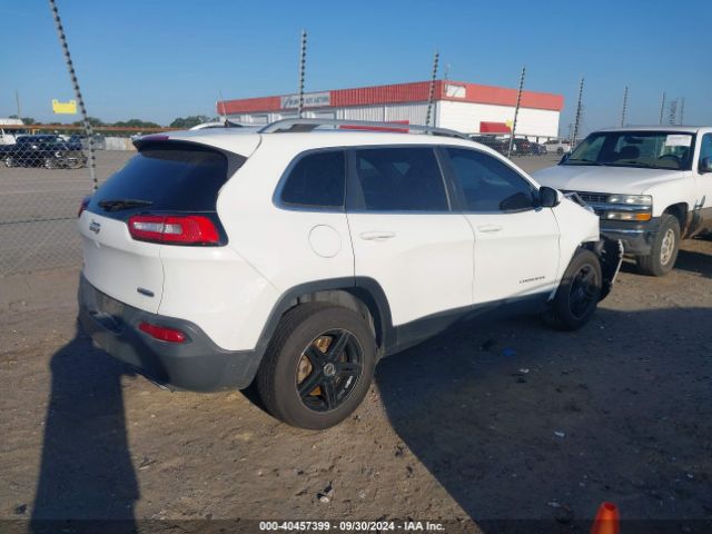 Photo 3 VIN: 1C4PJMCS4GW327847 - JEEP CHEROKEE 