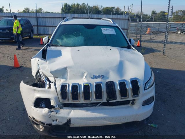 Photo 5 VIN: 1C4PJMCS4GW327847 - JEEP CHEROKEE 