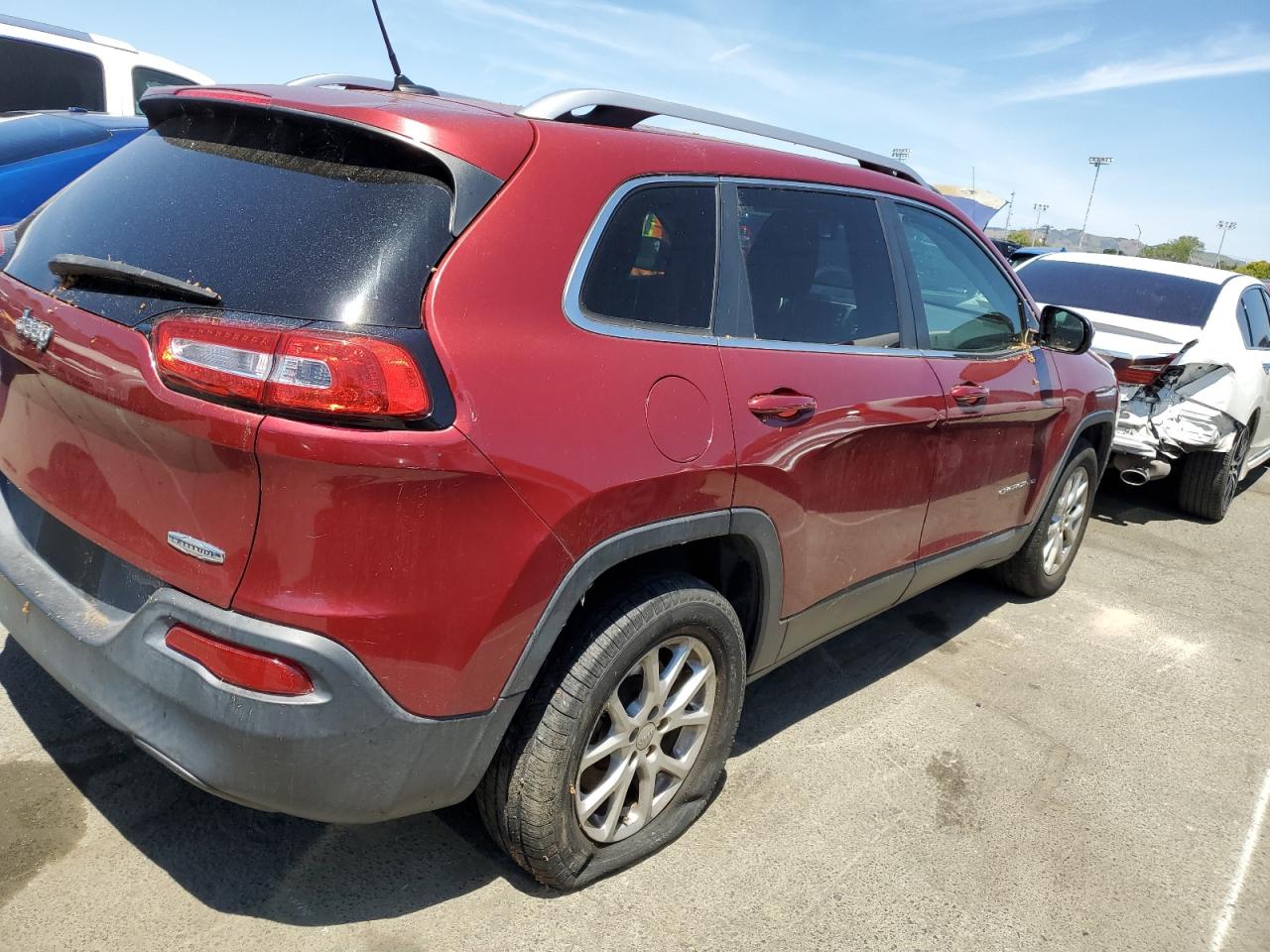 Photo 2 VIN: 1C4PJMCS5EW272788 - JEEP GRAND CHEROKEE 