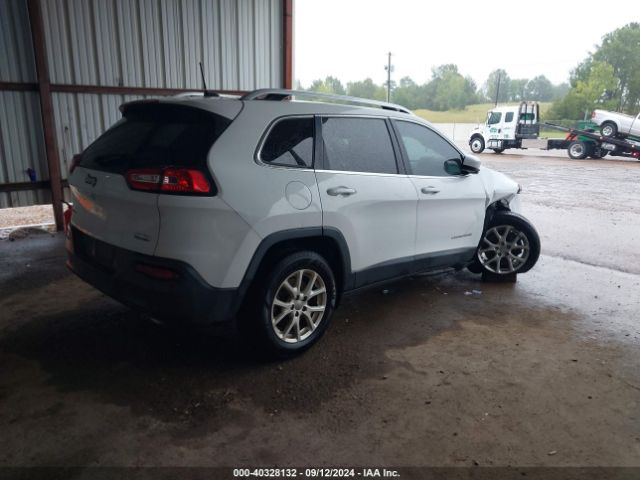 Photo 3 VIN: 1C4PJMCS5GW341529 - JEEP CHEROKEE 