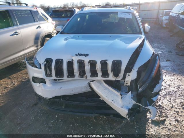 Photo 5 VIN: 1C4PJMCS6FW739413 - JEEP CHEROKEE 