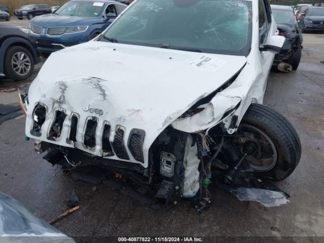 Photo 5 VIN: 1C4PJMCS6FW794640 - JEEP CHEROKEE 