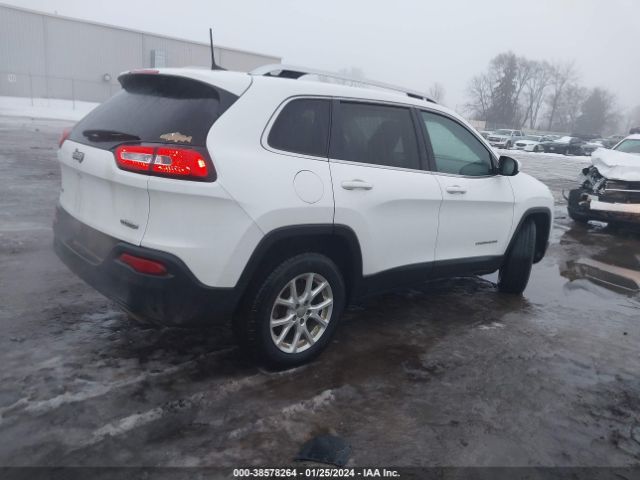 Photo 3 VIN: 1C4PJMCS6GW247207 - JEEP CHEROKEE 