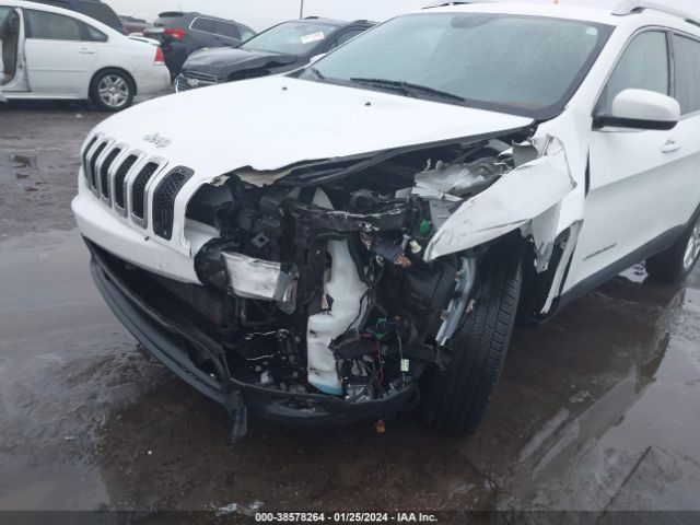 Photo 5 VIN: 1C4PJMCS6GW247207 - JEEP CHEROKEE 