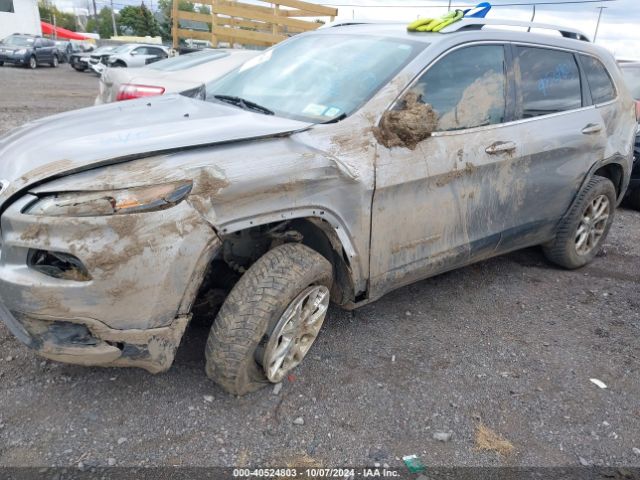 Photo 5 VIN: 1C4PJMCS6GW268834 - JEEP CHEROKEE 