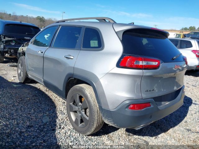 Photo 2 VIN: 1C4PJMCS6HW503699 - JEEP CHEROKEE 