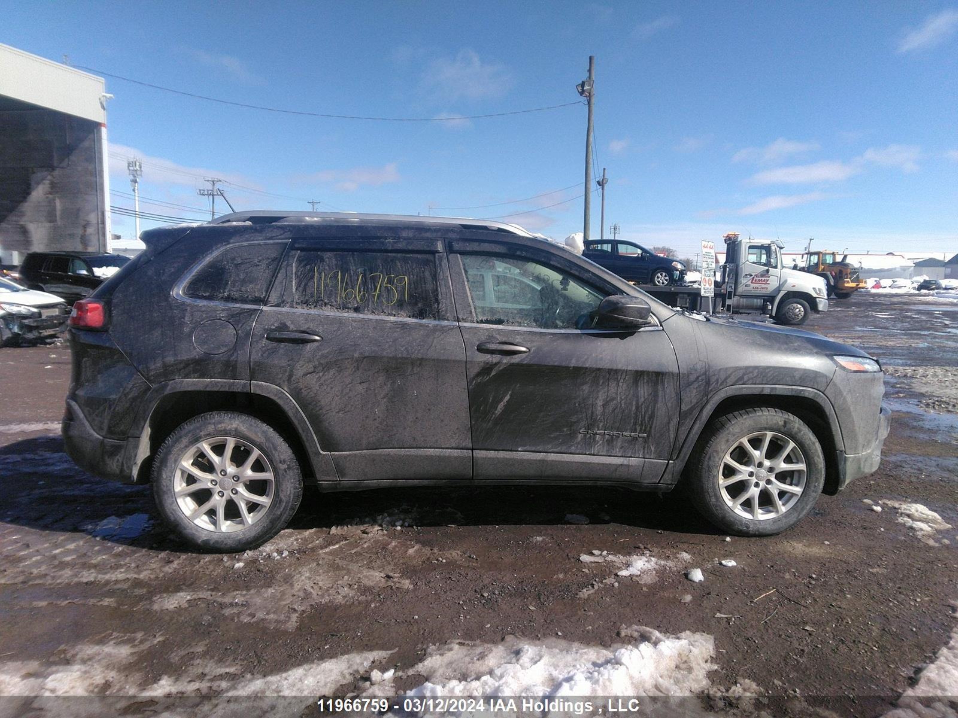 Photo 12 VIN: 1C4PJMCS7EW202841 - JEEP CHEROKEE 