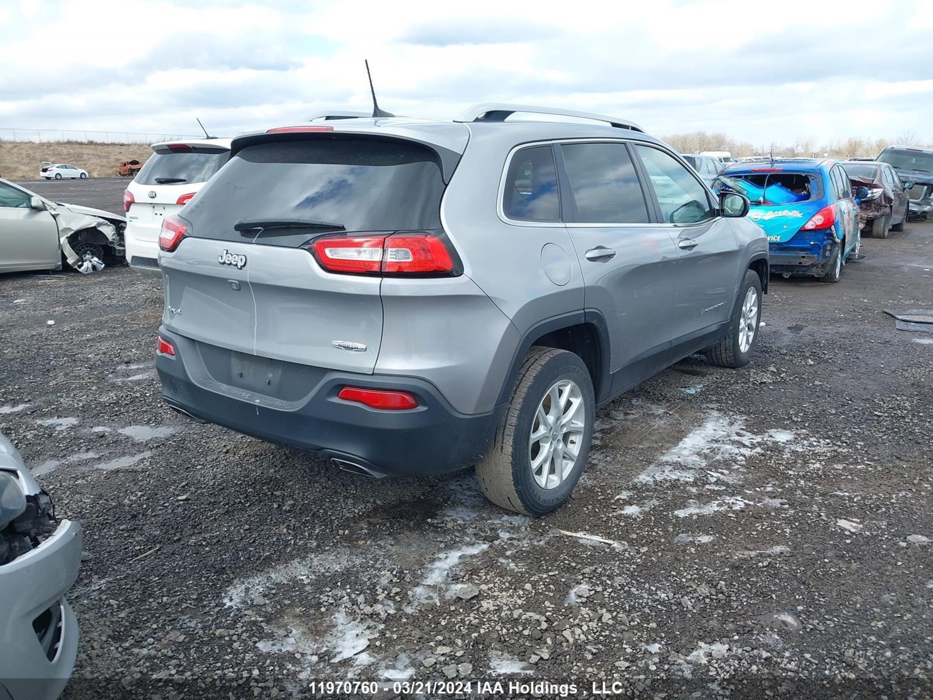 Photo 3 VIN: 1C4PJMCS7GW337224 - JEEP CHEROKEE 