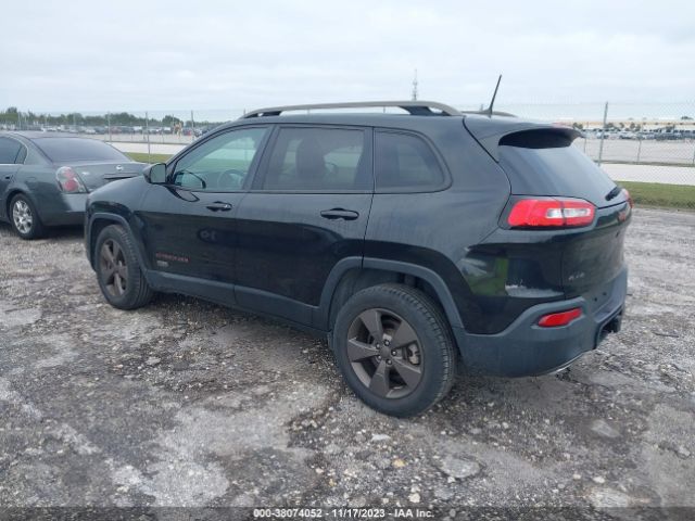 Photo 2 VIN: 1C4PJMCS8GW253963 - JEEP CHEROKEE 