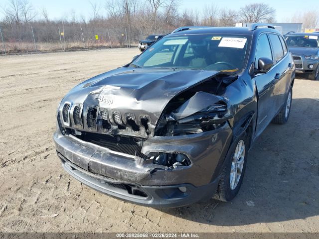 Photo 5 VIN: 1C4PJMCS8GW282900 - JEEP CHEROKEE 