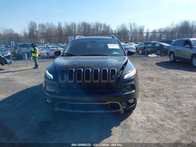 Photo 5 VIN: 1C4PJMCS8GW285764 - JEEP CHEROKEE 