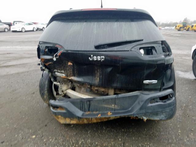 Photo 8 VIN: 1C4PJMCS9GW132794 - JEEP CHEROKEE 