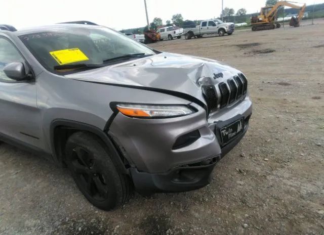 Photo 5 VIN: 1C4PJMCS9GW226111 - JEEP CHEROKEE 