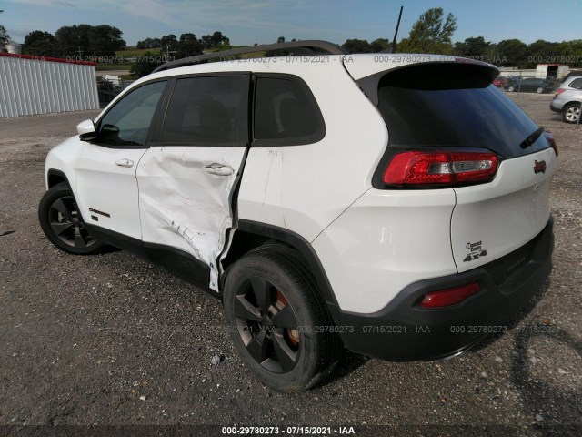 Photo 2 VIN: 1C4PJMCS9GW267841 - JEEP CHEROKEE 