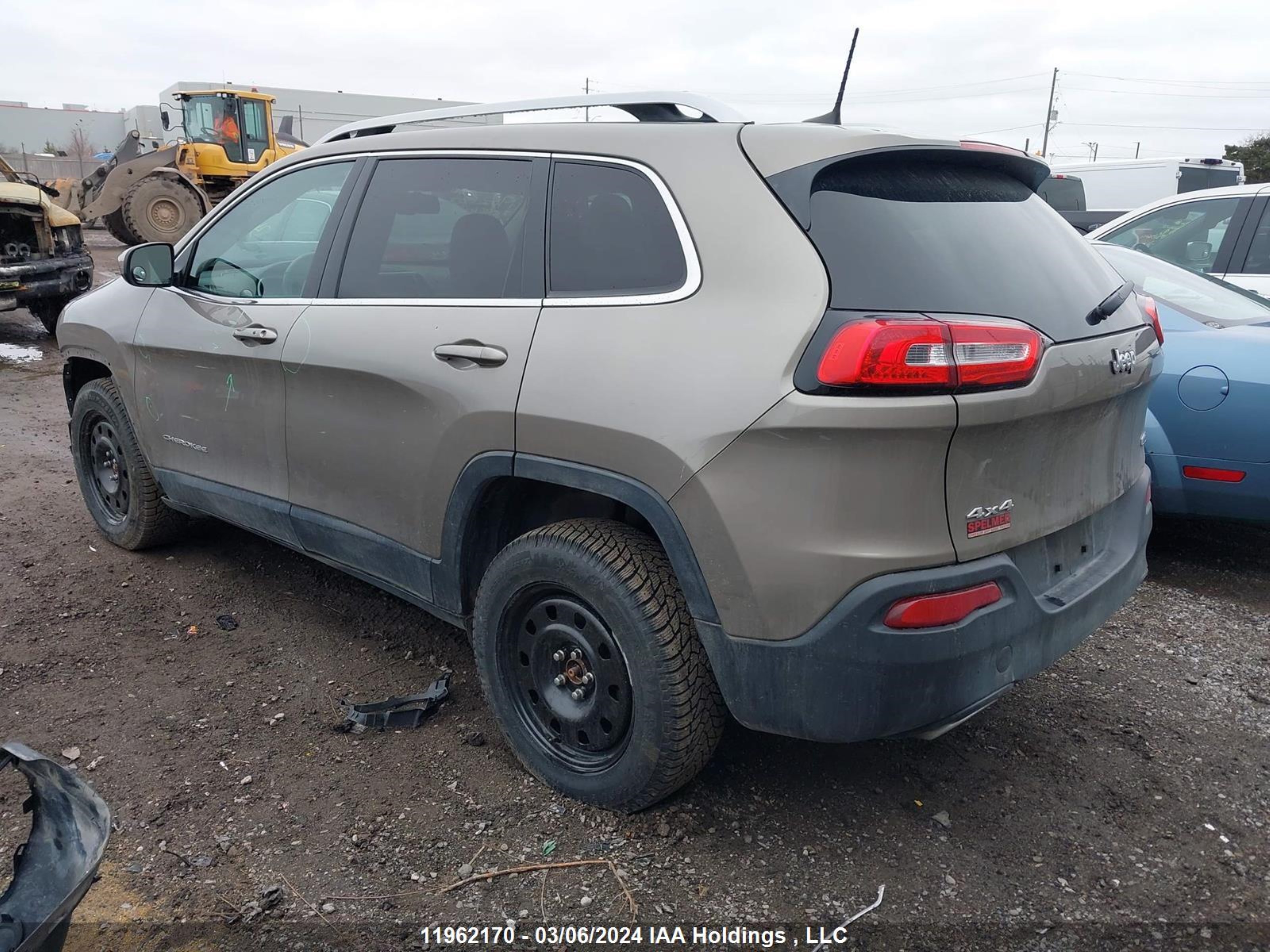 Photo 2 VIN: 1C4PJMCSXHW651094 - JEEP CHEROKEE 