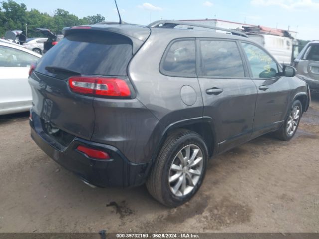 Photo 3 VIN: 1C4PJMCX1JD586701 - JEEP CHEROKEE 