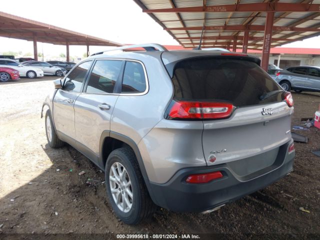 Photo 2 VIN: 1C4PJMCX2JD535367 - JEEP CHEROKEE 