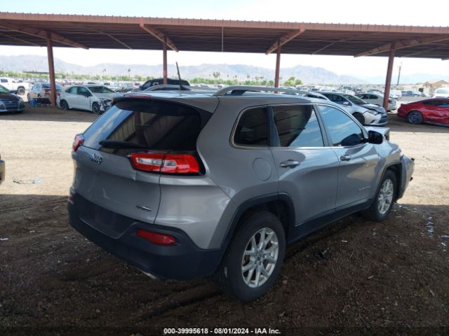 Photo 3 VIN: 1C4PJMCX2JD535367 - JEEP CHEROKEE 