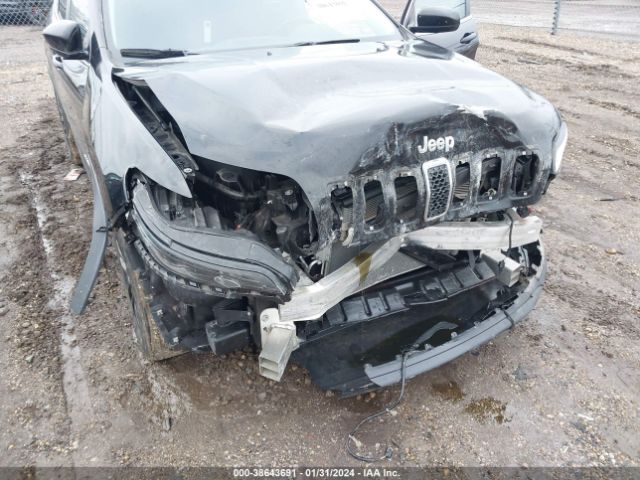 Photo 5 VIN: 1C4PJMCX3KD368261 - JEEP CHEROKEE 