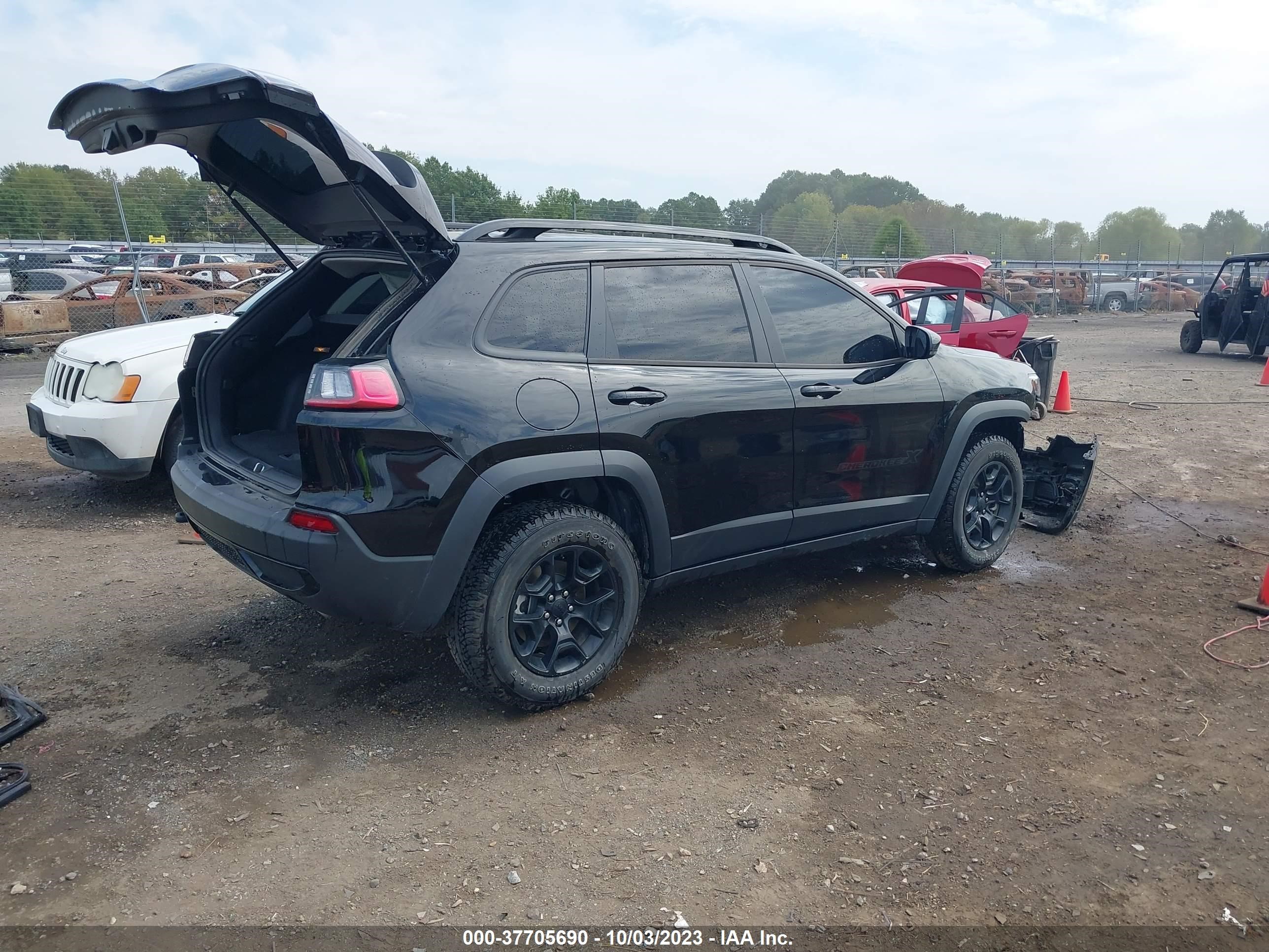 Photo 3 VIN: 1C4PJMCX7ND539890 - JEEP CHEROKEE 