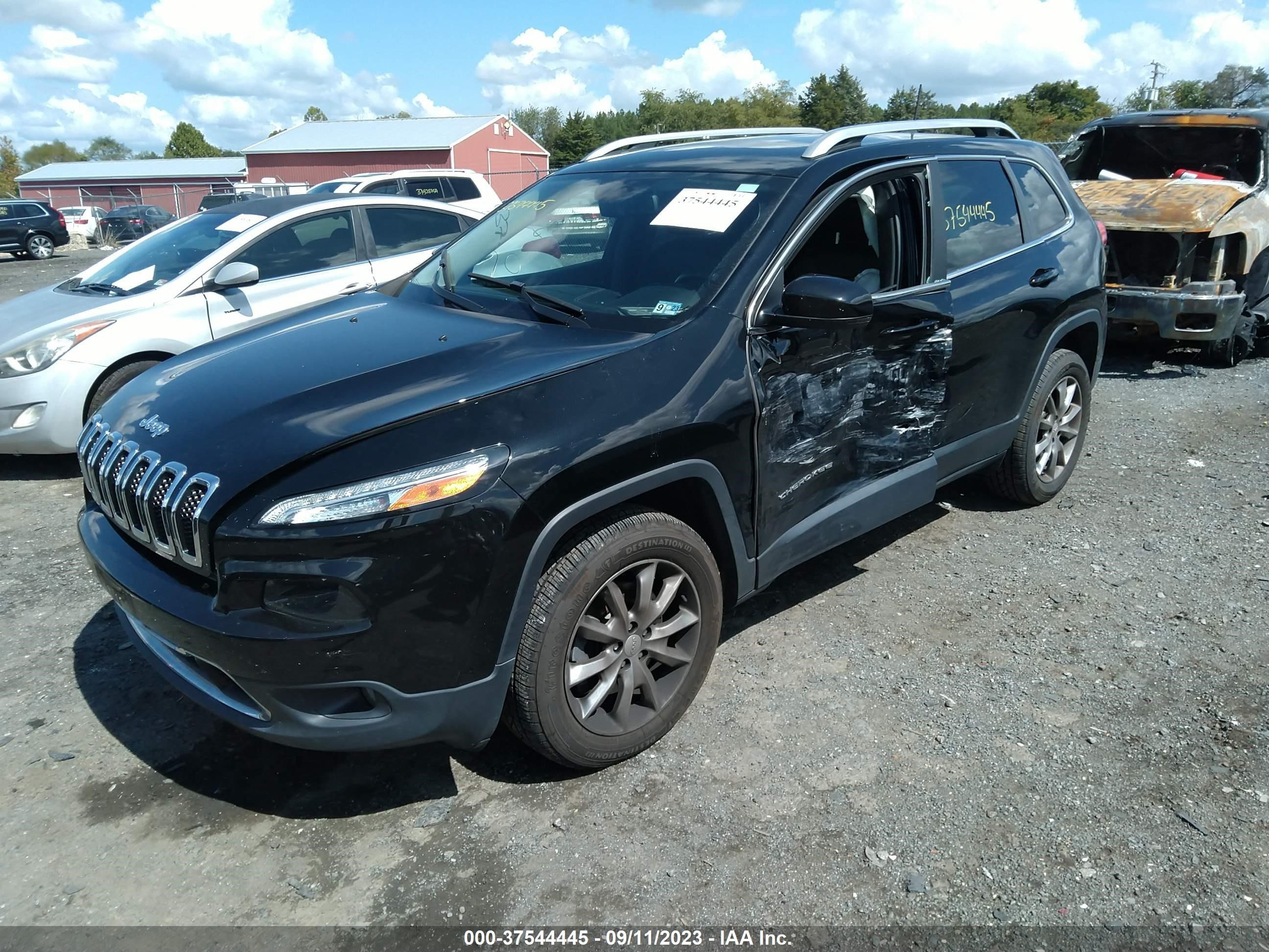 Photo 1 VIN: 1C4PJMDB0JD535404 - JEEP CHEROKEE 