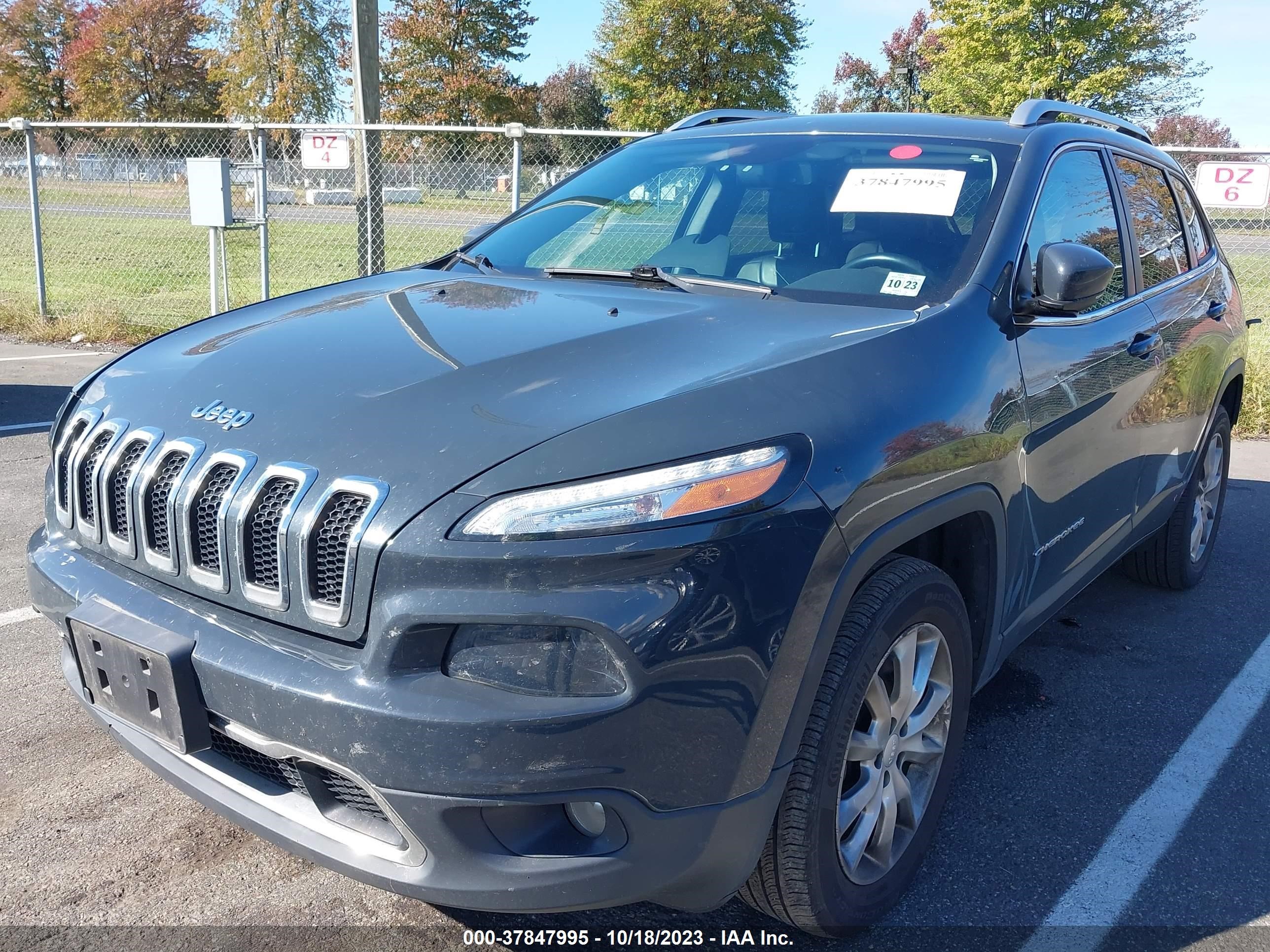 Photo 1 VIN: 1C4PJMDB2JD570347 - JEEP CHEROKEE 