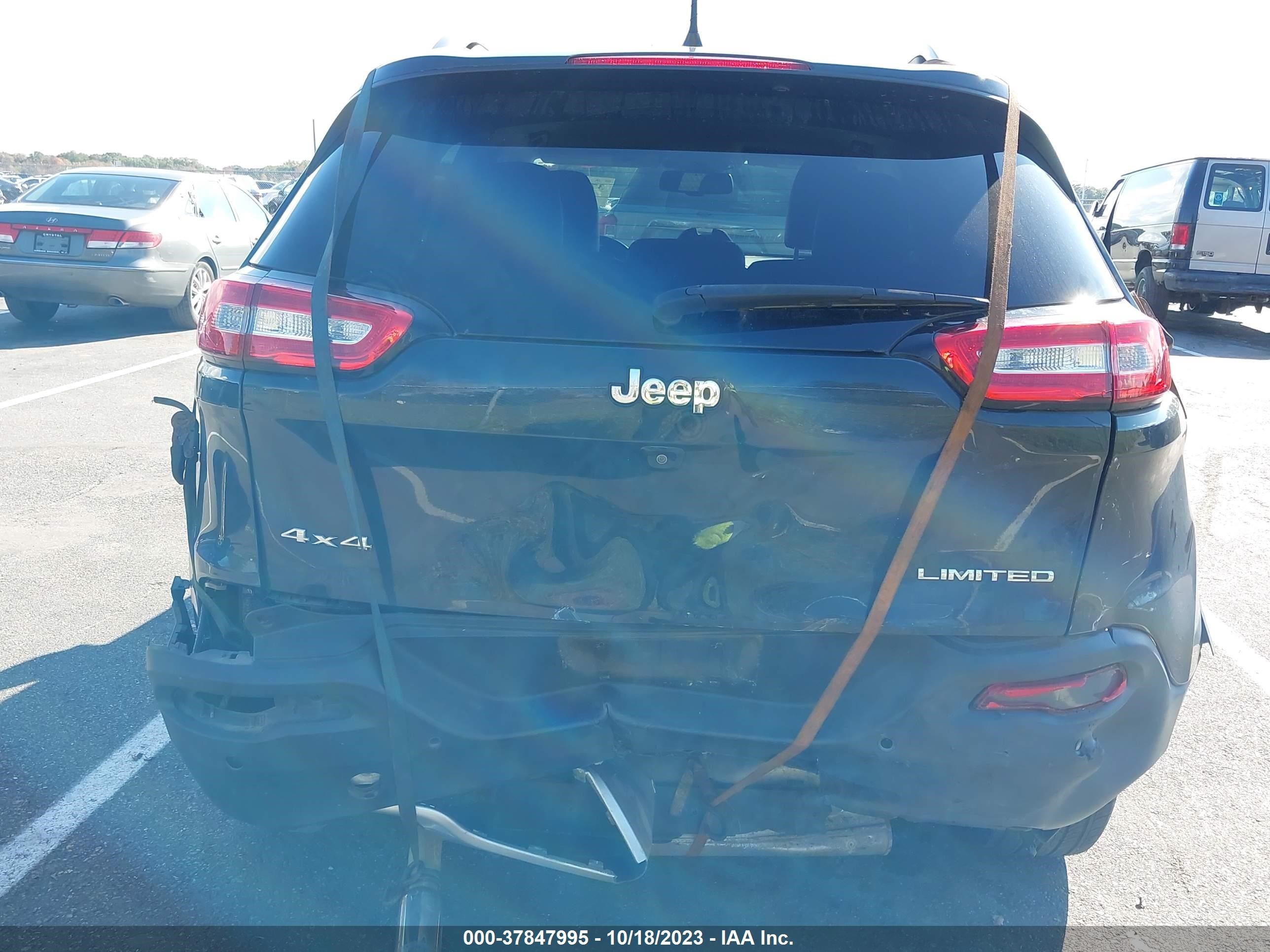 Photo 5 VIN: 1C4PJMDB2JD570347 - JEEP CHEROKEE 