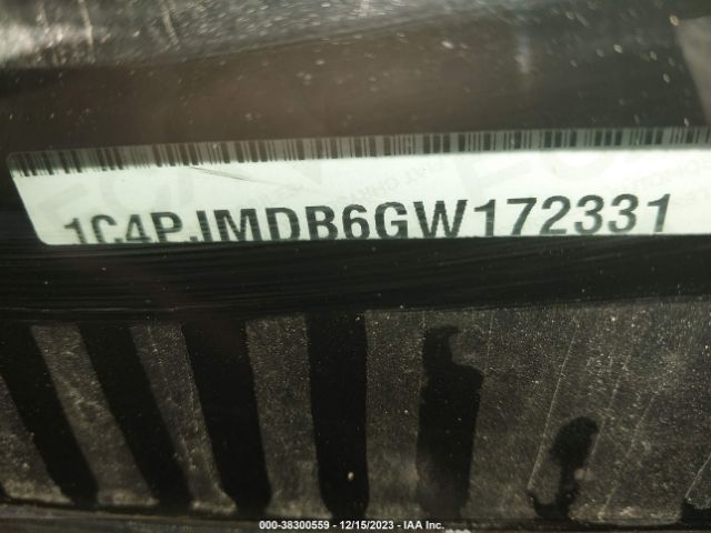 Photo 8 VIN: 1C4PJMDB6GW172331 - JEEP CHEROKEE 