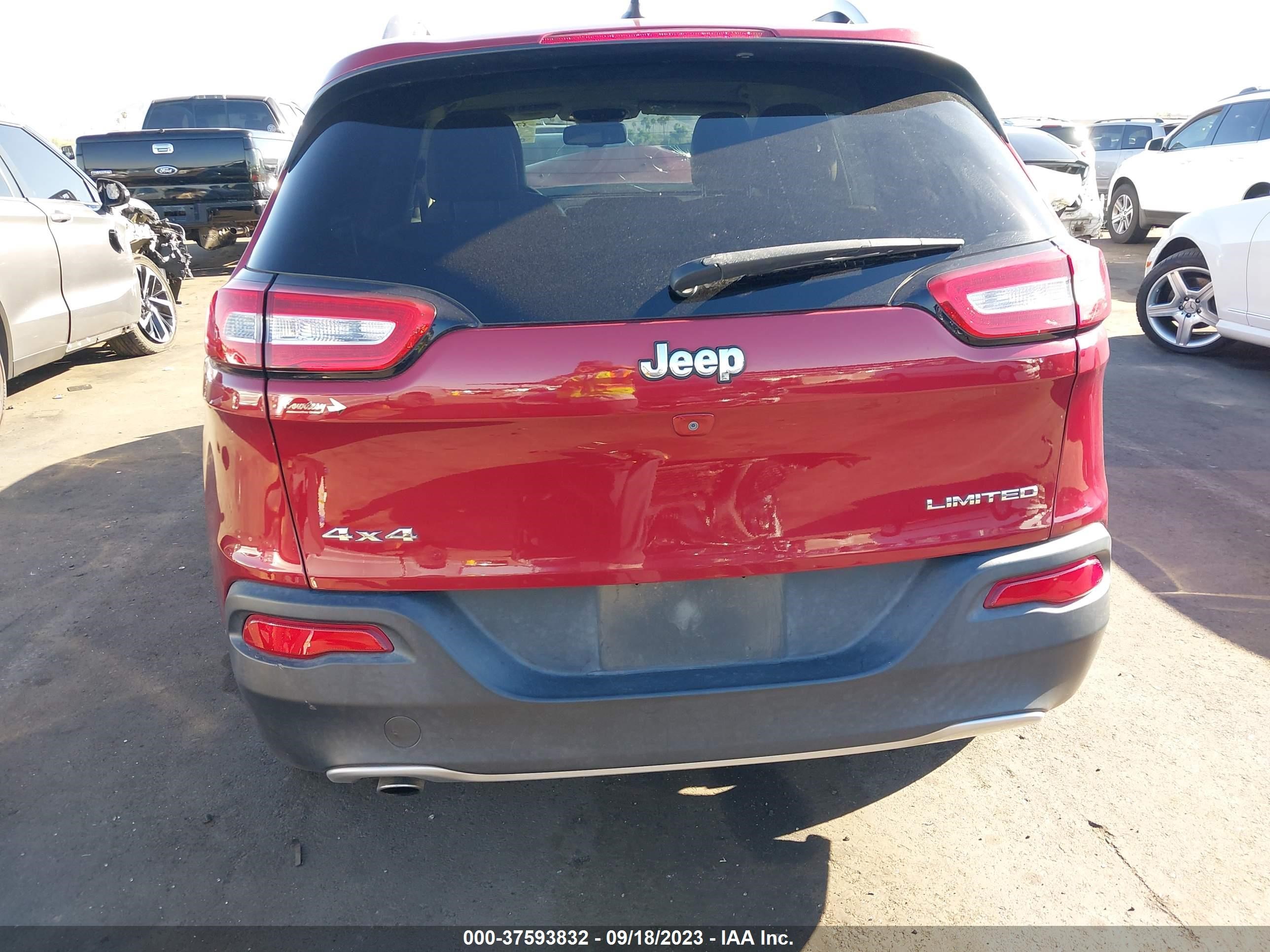 Photo 14 VIN: 1C4PJMDB7FW605847 - JEEP CHEROKEE 