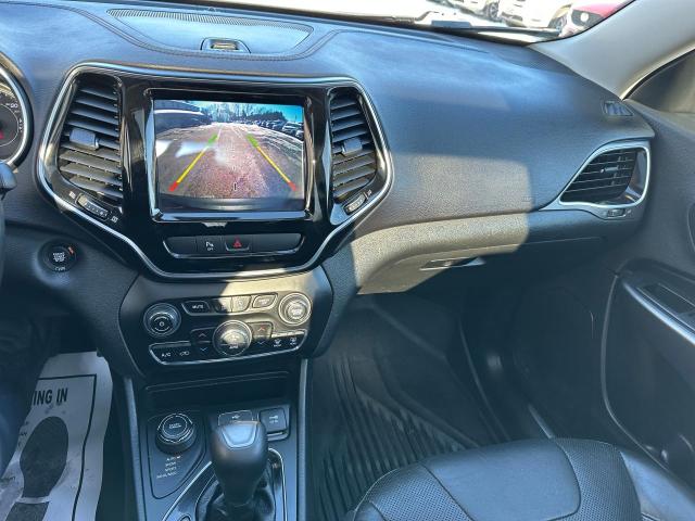 Photo 9 VIN: 1C4PJMDN7KD117420 - JEEP CHEROKEE L 