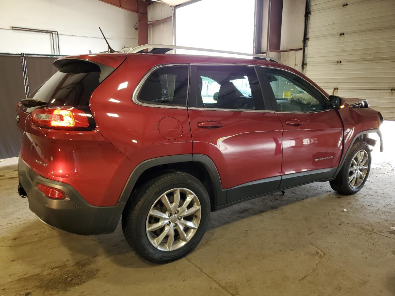 Photo 2 VIN: 1C4PJMDS0EW181782 - JEEP GRAND CHEROKEE 