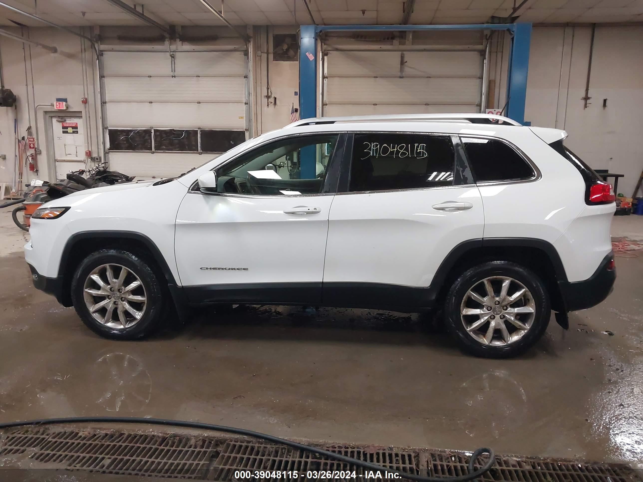 Photo 13 VIN: 1C4PJMDS3EW150414 - JEEP CHEROKEE 