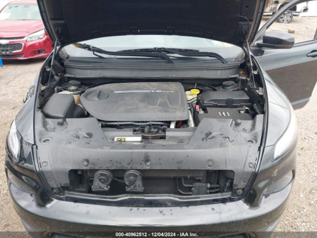 Photo 9 VIN: 1C4PJMDS4GW300713 - JEEP CHEROKEE 