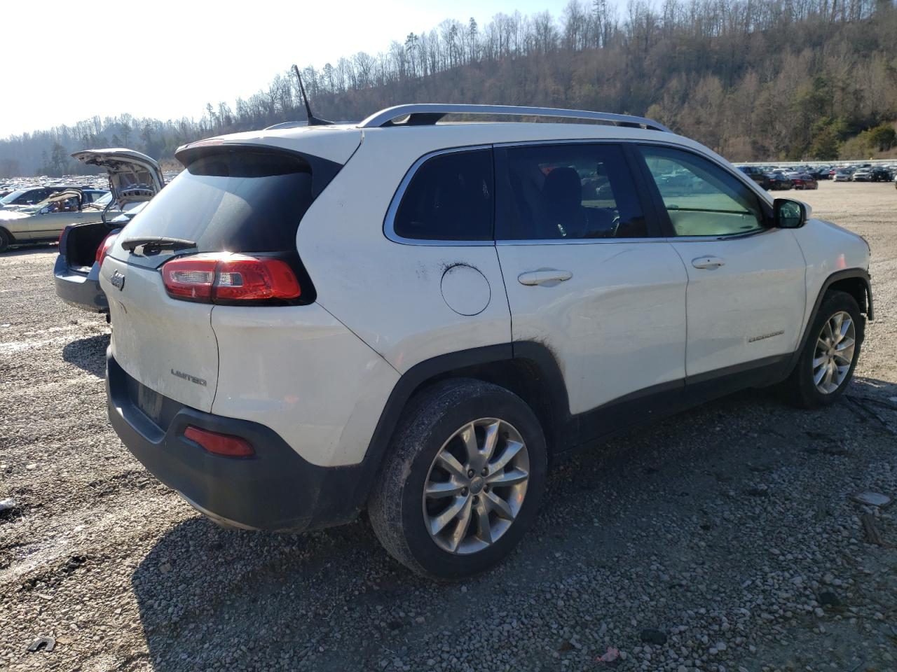 Photo 2 VIN: 1C4PJMDS5HW608989 - JEEP GRAND CHEROKEE 