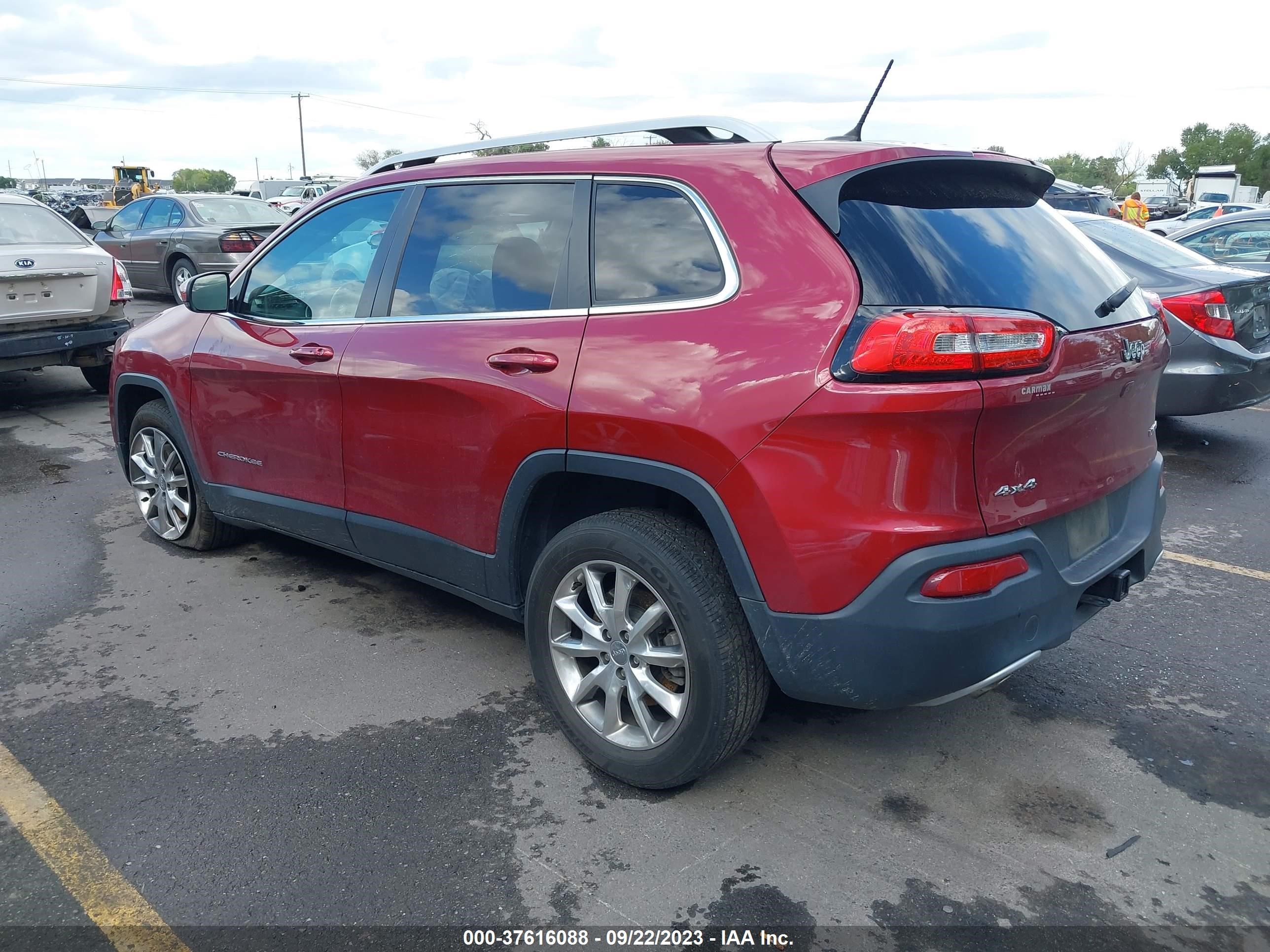 Photo 2 VIN: 1C4PJMDS8EW181710 - JEEP CHEROKEE 