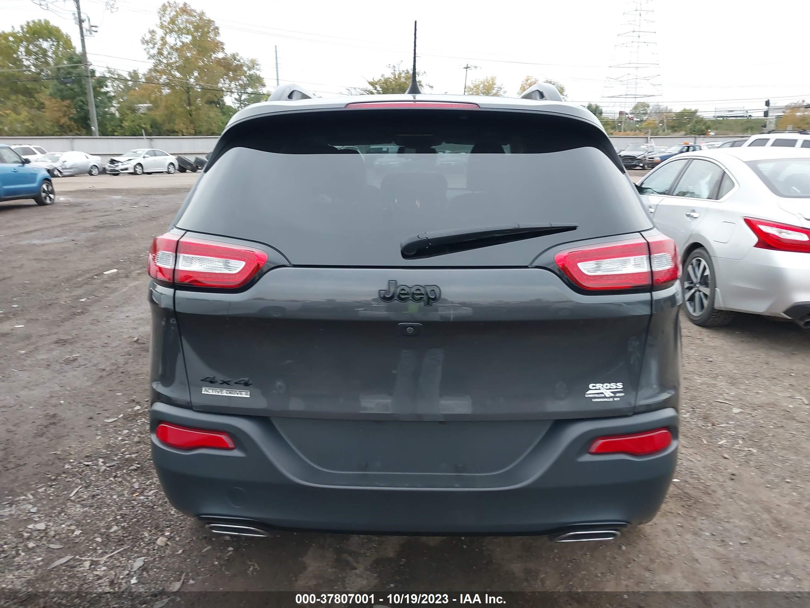 Photo 15 VIN: 1C4PJMDS8GW325050 - JEEP CHEROKEE 