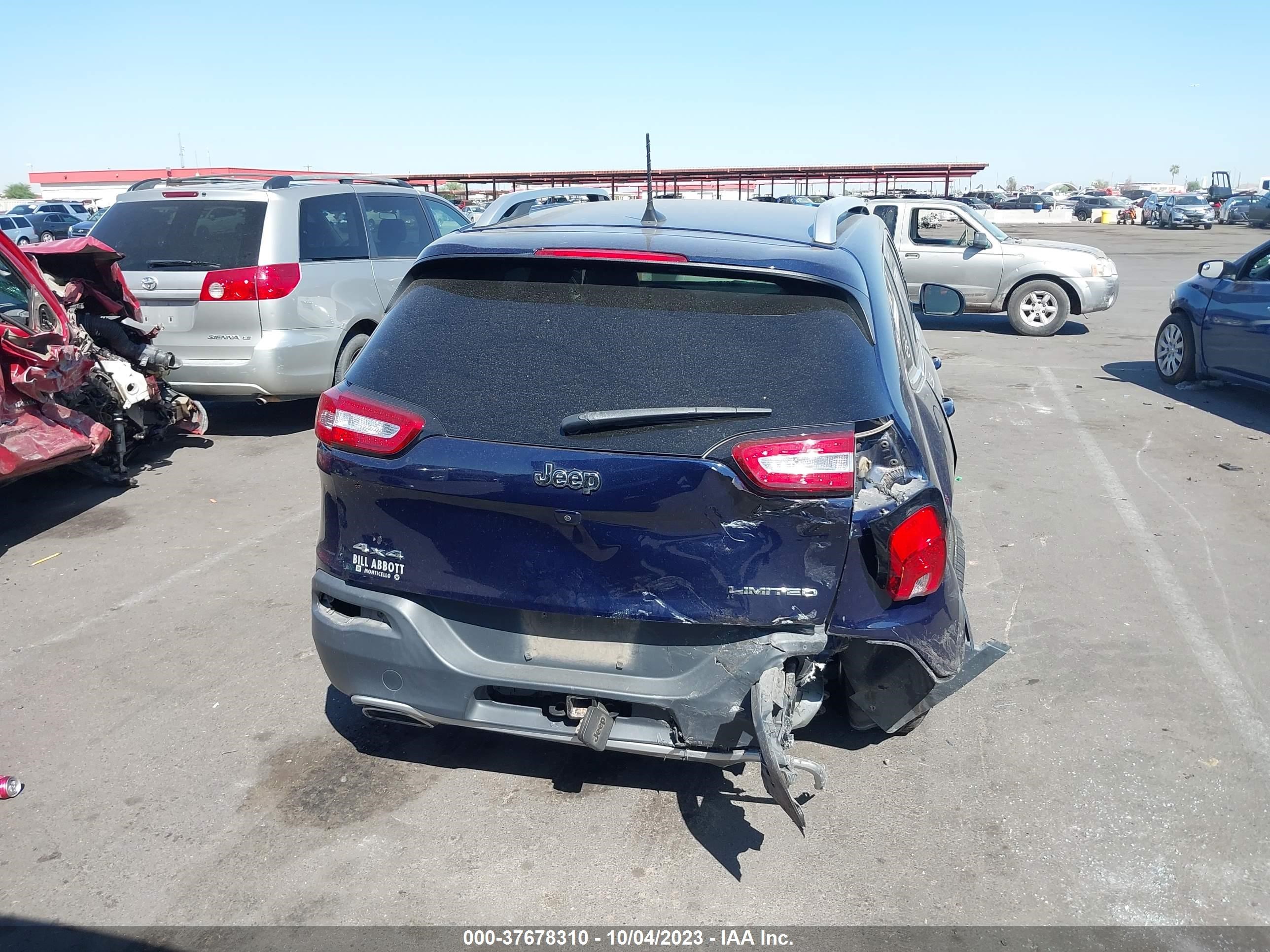 Photo 15 VIN: 1C4PJMDS9GW332315 - JEEP CHEROKEE 