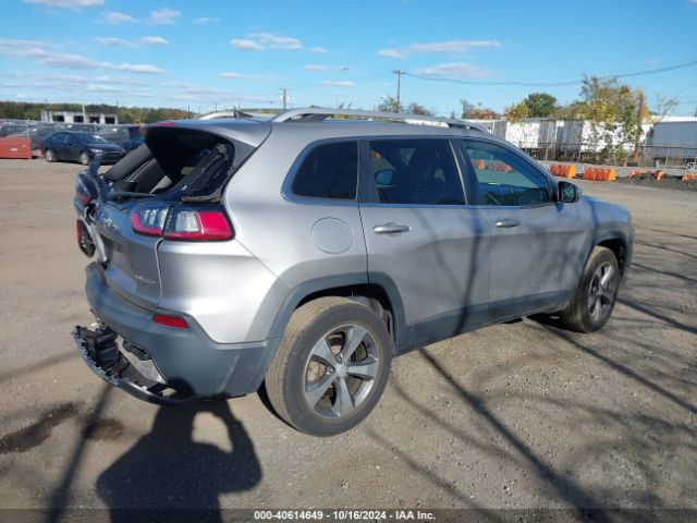 Photo 3 VIN: 1C4PJMDX1KD342949 - JEEP CHEROKEE 