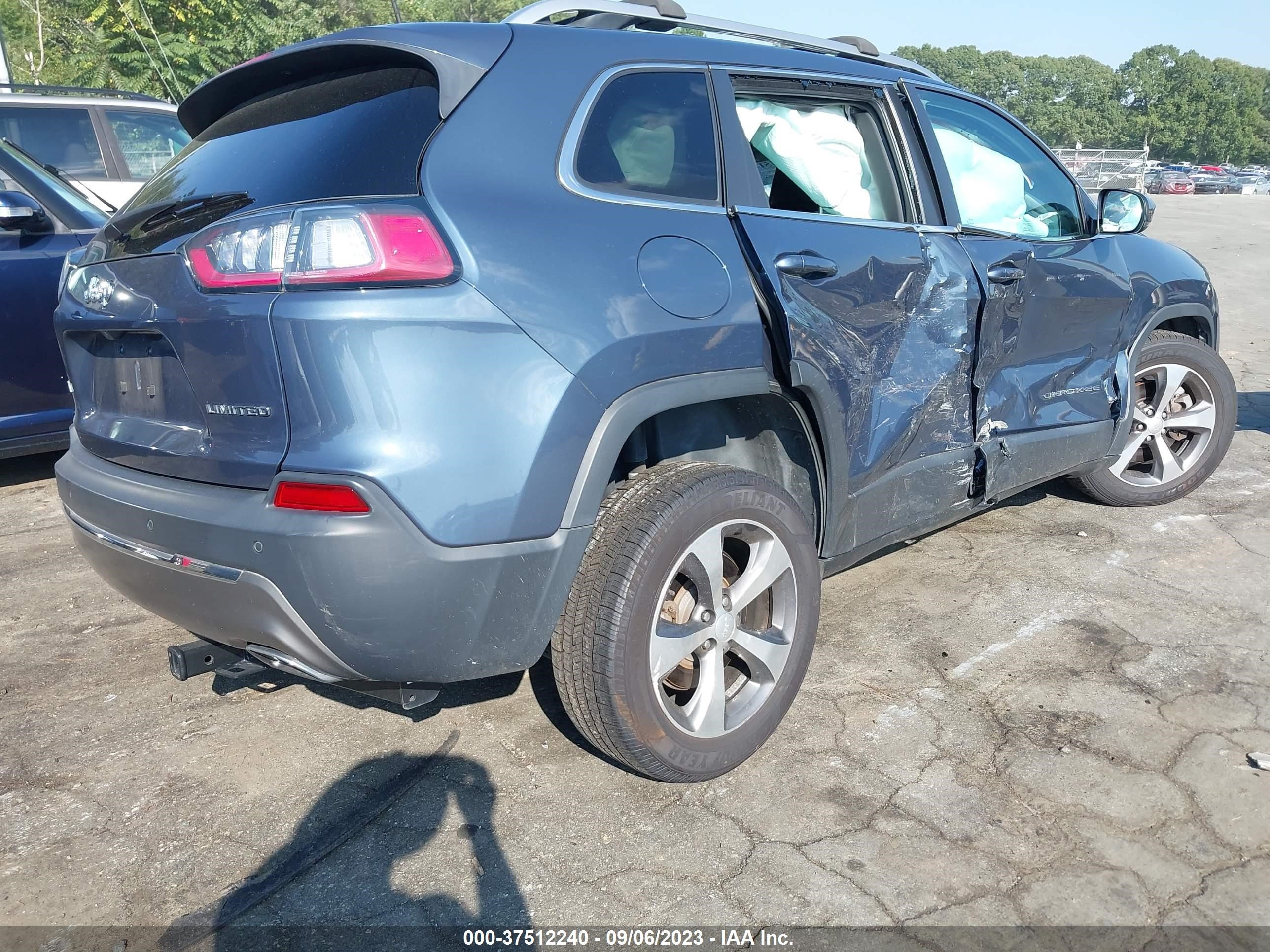 Photo 3 VIN: 1C4PJMDX3KD356450 - JEEP CHEROKEE 