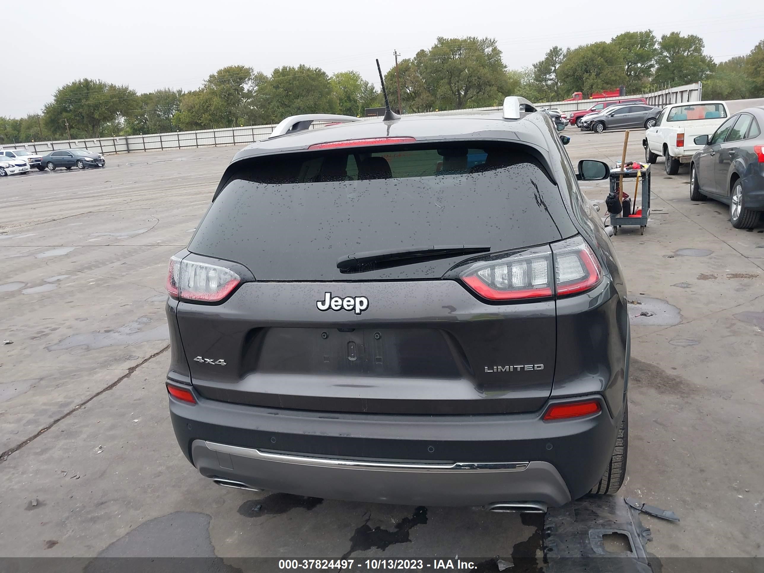 Photo 15 VIN: 1C4PJMDX3MD181118 - JEEP CHEROKEE 